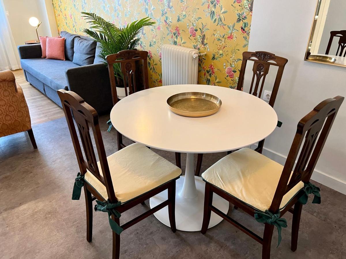 Mrs Holiday Apartment Atena Exterior foto